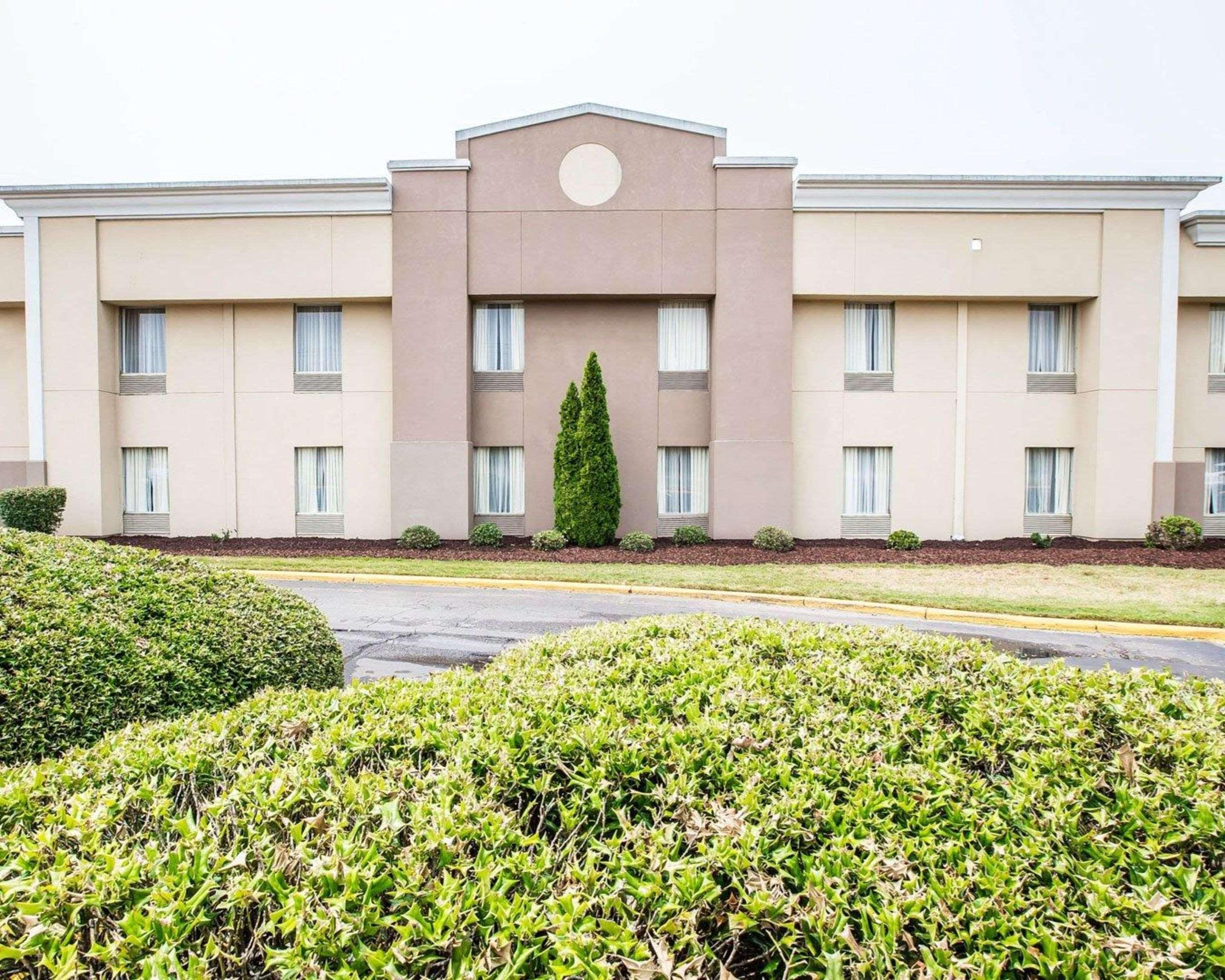 Quality Inn & Suites - Greensboro-High Point Exterior foto